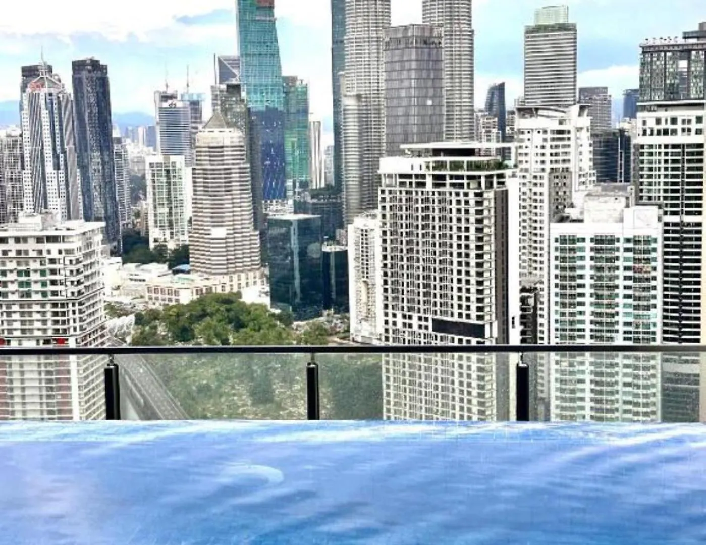 Apartmán The Luxe Suites Klcc By Cozy Stay Kuala Lumpur